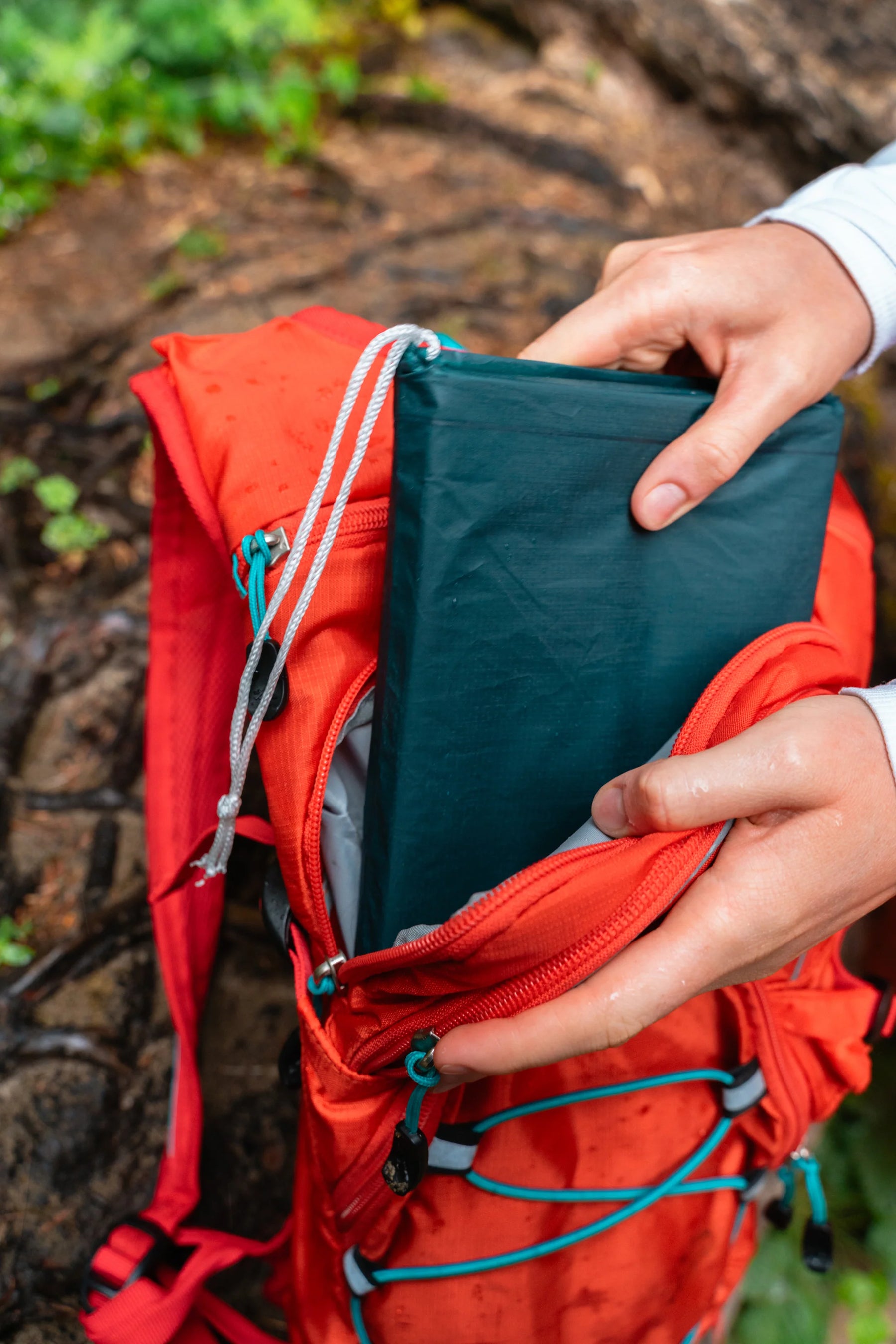 PONCHO IMPERMEÁVEL COGHLANS LIGHTWEIGHT RAIN LARANJA