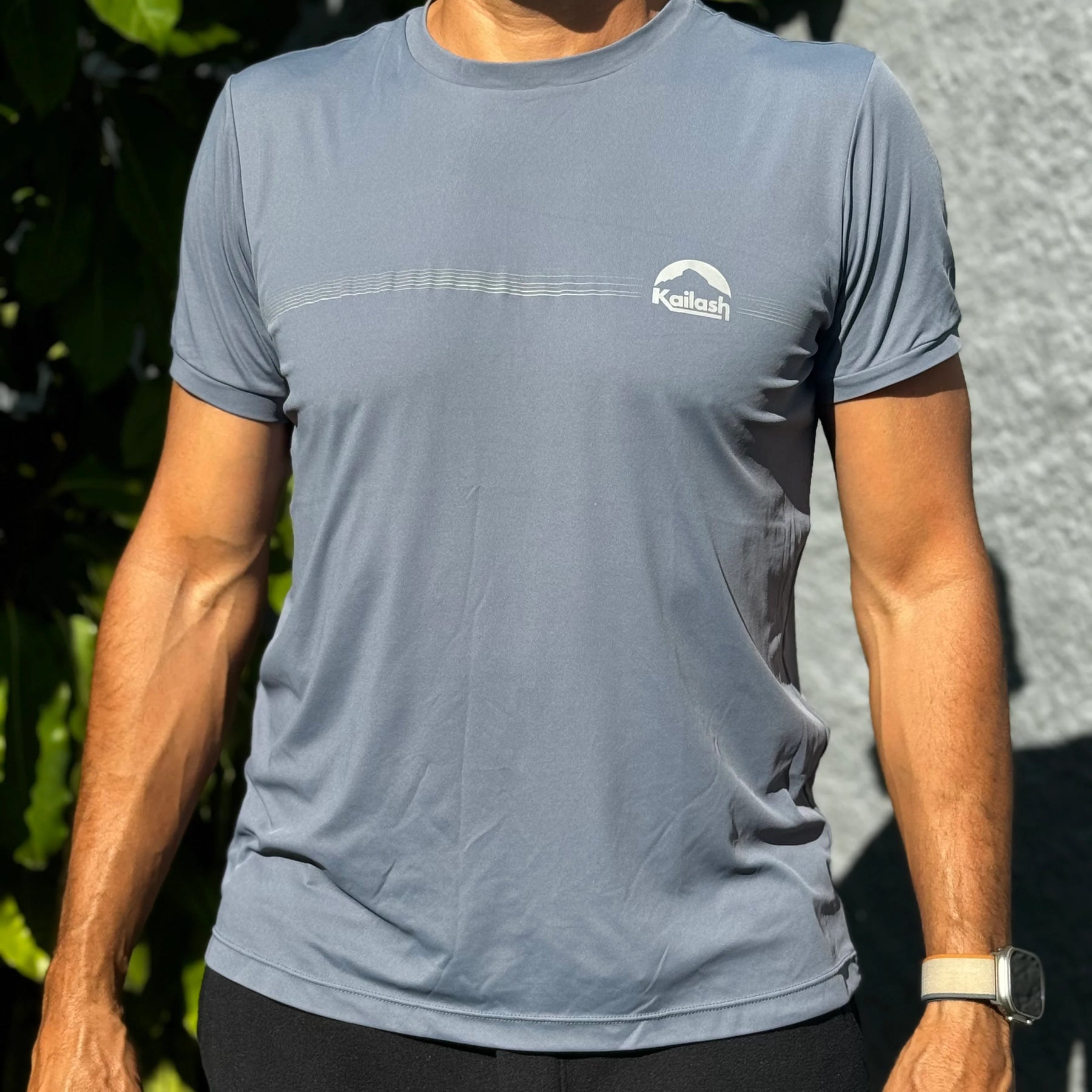 CAMISETA RUNNING BASIC MASCULINO CINZA