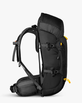 Mochila Cargueira Galapagos Charger Preta 50 L